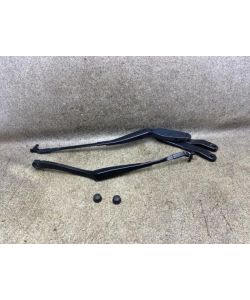 Scheibenwischerarme vorne A2128200944 A2128201344 Mercedes W212 E250 12.1964.010