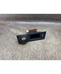 USB AUX In Anschluss Buchse 86257CA000 Toyota GT 86 ZN6 Subaru BRZ 12.1963.042