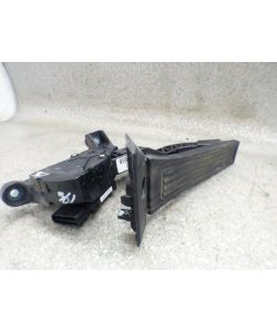 Gaspedal 1HL0189C-3Z000 Pedal 113Tkm Hyundai i40 1.7 CRDi 13.1443.046