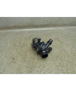 Thermostatgehäuse 758062702 Thermostat 136Tkm BMW F10 F11 523i 10.1590.068