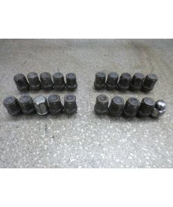 Radschrauben Satz Radmuttern 174Tkm Hyundai Santa Fe II CM 2.2 CRDi 08.1446.110