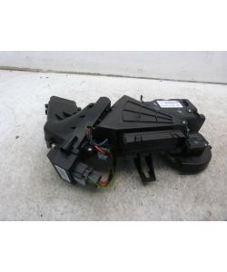 Stellmotor R rechts 3D0819874B Heizung 135 VW Phaeton 3D 5.0 TDI V10 05.1381.130