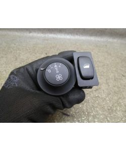 Fensterheberschalter rechts Luftung 157Tkm Citroen C8 2.0 09.1715.052