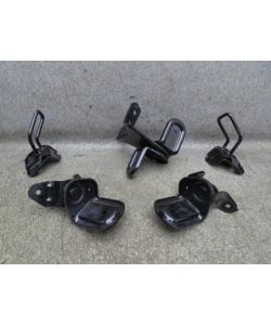 Halterungen hinten Haken Griffe 139Tkm Hyundai i40 1.7 CRDi 15.1734.158
