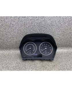 Kombiinstrument 9295445 Tacho def 43Tkm! BMW F45 218i 2er 18.1990.019