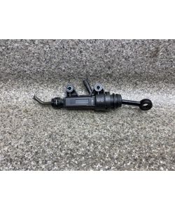 Kupplungsgeberzylinder 6875477 6879477 143Tkm BMW 1er F20 120i 18.1989.151