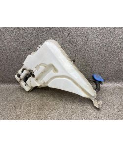 Waschwasserbehälter 7241673 7241664 143Tkm BMW 1er F20 120i 18.1989.097
