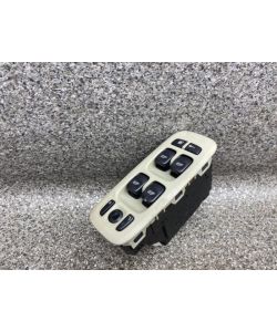 Fensterheberschalter vorne links 30773895 def Volvo V70 II Momentum 07.1991.040