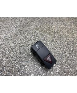 Warnblinkschalter A2079053400 124Tkm Mercedes W207 E350 11.1993.010