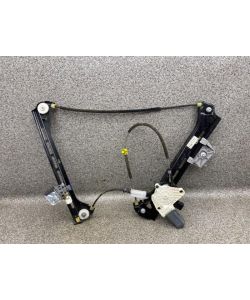 Fensterheber vorne links A2077200546 124Tkm Mercedes W207 11.1993.063
