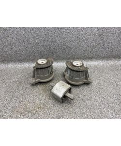 Motorhalter A2182400317 Motorlager 124Tkm Mercedes W207 E350 11.1993.151