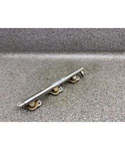 Einspritzleiste rechts A2760704095 124Tkm Mercedes W207 E350 CGI 11.1993.139