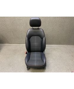 Fahrersitz vorne links Sitz Heizung def Mercedes W246 Night Paket 12.2002.070