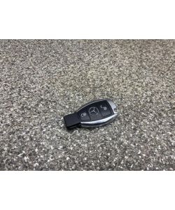 Schlüssel Handsender Funkschlüssel Fernbedienung Mercedes W246 12.2002.076