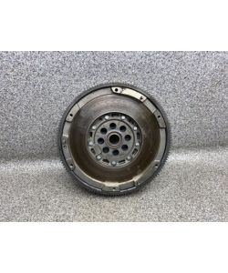 Schwungscheibe A2700300205 Schwungrad 83Tkm Mercedes W246 B180 12.2002.128