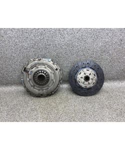Kupplungssatz A0262500501 200912A1609 83Tkm Mercedes W246 B180 12.2002.127