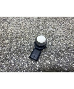 PDC-Sensor vorne A0009050242 Weiss 650U Einparkhilfe Mercedes W246 12.2002.156