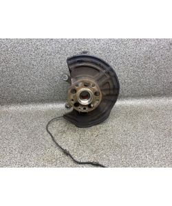 Achsschenkel vorne links Radlager 83Tkm Mercedes W246 B180 12.2002.160