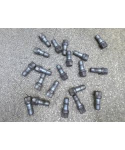 Radschrauben Satz 20x Radmuttern 61Tkm Mercedes W205 C180 T 1.6 CGI 18.1846.001