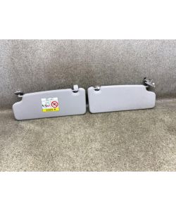 Sonnenblende links rechts 7452545 def 97Tkm BMW X1 F48 2.0D X-Drive 18.1929.092