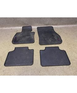 Fußmatten Satz vorne hinten links rechts Schönek BMW X1 F48 18.1929.309