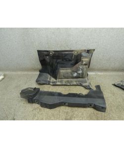 Verkleidung VR vorne rechts 5220D946 43Tkm Mitsubishi ASX 1.6 18.1624.135