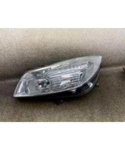 Scheinwerfer links 13226782 141Tkm Opel Insignia A 1.8 09.1889.125