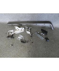 Führungsschiene Schiebetür Rollo 157Tkm Nissan NV200 1.5 dCi 11.1708.123