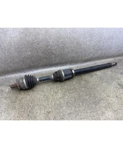 Antriebswelle vorne rechts P30759301 186Tkm Volvo C30 2.0 D4 11.1925.200