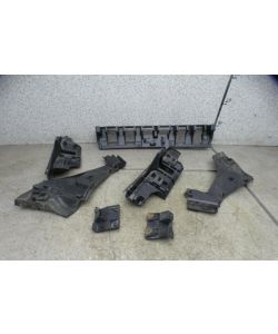Halterung Stoßstange 30655939 30657219 160Tkm Volvo C30 2.4 D5 09.1601.115