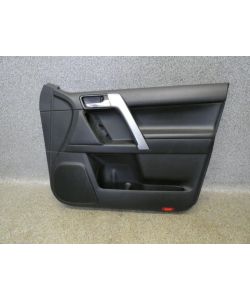 Türverkleidung VR vorne rechts 94Tkm Toyota Land Cruiser 2.8D J15 17.1780.028