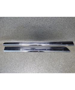 Tür Zierleisten Leisten vorne rechts Stoßleisten Mercedes X164 GL 10.1635.198