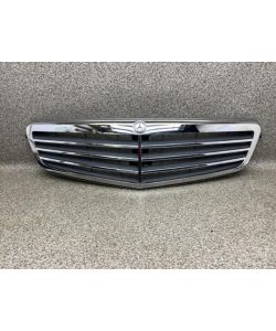 Kühlergrill Frontgrill A2048801283 Chrom 75Tk Mercedes W204 C180 11.1983.069