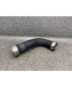 Kühlwasserschlauch rechts A4705280100 65Tkm Mercedes W470 X 350D 19.2001.181