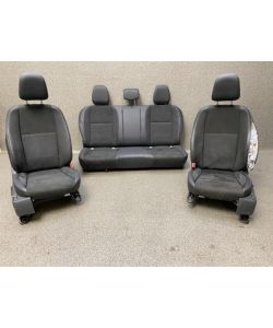 Sitzgarnitur Teilleder Sitz Heizung def 65Tkm Mercedes X-Klasse W470 19.2001.064