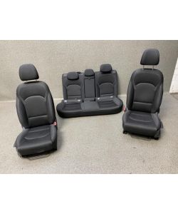 Sitzgarnitur Sitze Sitz Heizung 92Tkm Hyundai i30 III PD PDE 18.2000.122