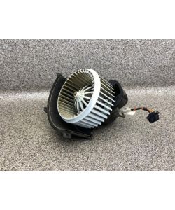 Heizungsgebläse 52421777 2002221 NRF Gebläsemotor Audi Q7 4L 4.2 TDI 13.2010.238