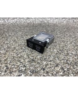 Buchse Adapter Stecker 8711938 Ladestation 28Tkm Mini Countryman II 21.2009.170