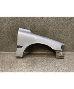 Kotflügel vorne rechts Silver Metallic 426 def Volvo S60 I 2.4 D 03.2014.088