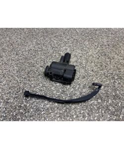 Stellmotor Tankklappe 8W93-1A096-AE 192Tkm Jaguar XF X250 Facelift 14.2015.096