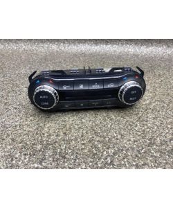 Klimabedienteil A2469008415 A2469010805 190Tkm Mercedes CLA W117 16.2020.017
