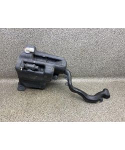 Waschwasserbehälter A2468690220 190Tkm Mercedes CLA W117 220 D 16.2020.329