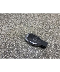 1x Schlüssel Handsender Funkschlüssel 190Tkm Mercedes CLA W117 220 D 16.2020.296