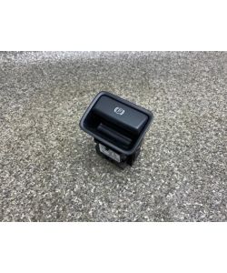 Schalter Feststellbremse A2469050451 15463599 Mercedes CLA W117 16.2020.166