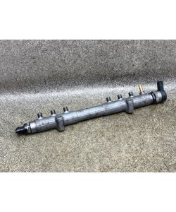 Einspritzleiste 30777554 Rail 267Tkm Volvo V70 II 2.4 D Facelift 08.1878.137