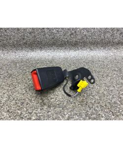 Gurtschloss hinten links A2048602569 199Tkm Mercedes W204 C180 13.2024.045