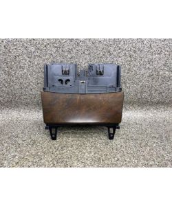 Ablagefach Mittelkonsole A2046801350 Aschenbecher Mercedes W204 C180 13.2024.041