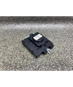 Antennenverstärker A2048702789 Steuergerät 199Tkm Mercedes W204 C180 13.2024.019