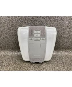 Innenraumleuchte A2048202001 Innenlicht 199Tkm Mercedes W204 C180 13.2024.012