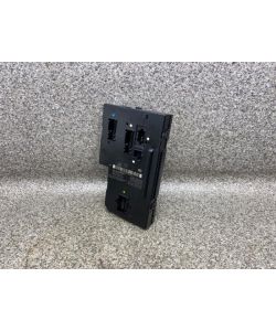 Sicherungskasten A2049065602 Relais Mercedes W204 C180 13.2024.006